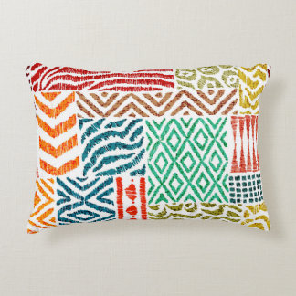 Patchwork Struktur: Hand-Drawn Animal Print Prydnadskudde