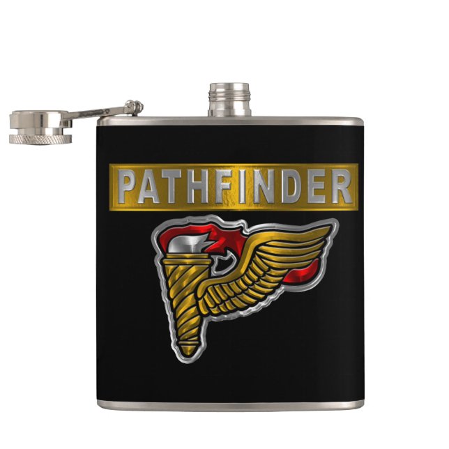 Pathfinder Badge- “Pathfinder” Flask Fickplunta (Öppnad)