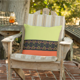 Patio med blommigt kudde