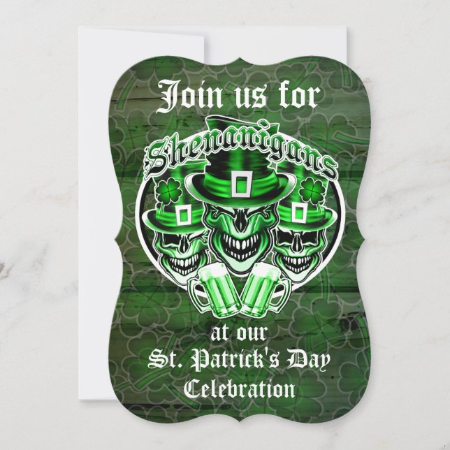 Patrick's Day Leprechaun-Döskallar: Shenaniganer Inbjudningar (Framsida)