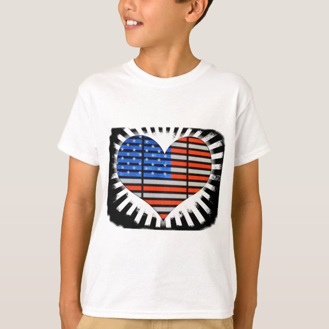 Patriot Heart American Flagga T-shirt (Framsida)