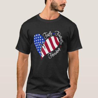 Patriotic 4:e juli American Flagga Heart Faith Lo T Shirt