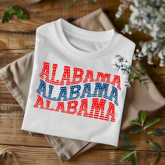Patriotic Alabama Red och Blue Boho T-Shirt (Skapare uppladdad)