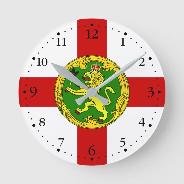 Patriotic Alderney Flagga Rund Klocka (Framsida)