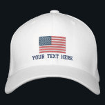 Patriotic American flagga sport hat USA cap Broderad Keps<br><div class="desc">Patriotic American flagga anpassningsbar sport hat. Personligens lock med broderad logotyp av amerikansk flagga. Stars och stripes av den brittiska broderiskdesignen i Stater med anpassningsbar textmall. Lägg till ditt eget namn, inspirerande ordspråk eller roligt citat. Coola Födelsedagen den 4 juli party-presentidén för manar, kvinnor och barn (pojke eller flicka). USA-ikonen...</div>