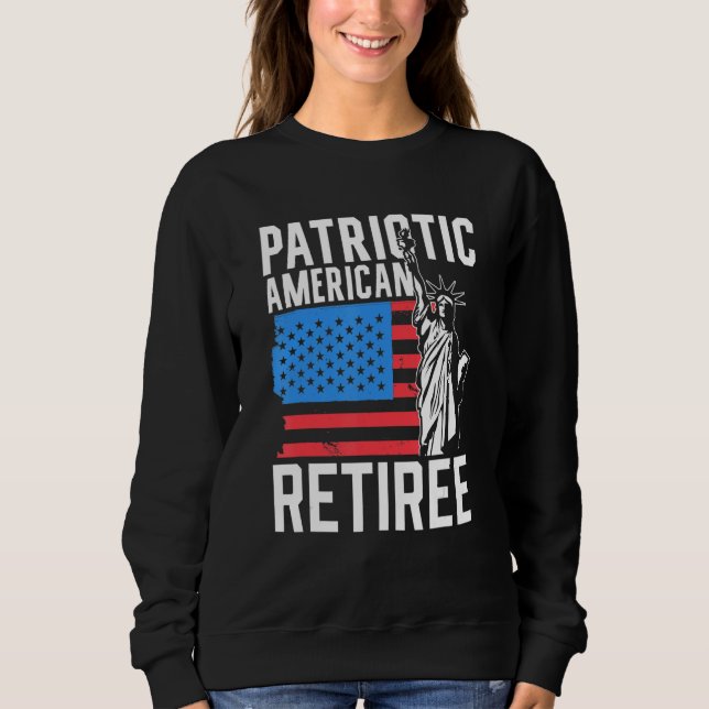 Patriotic American Retiree Us America Usa Patriot  T Shirt (Framsida)