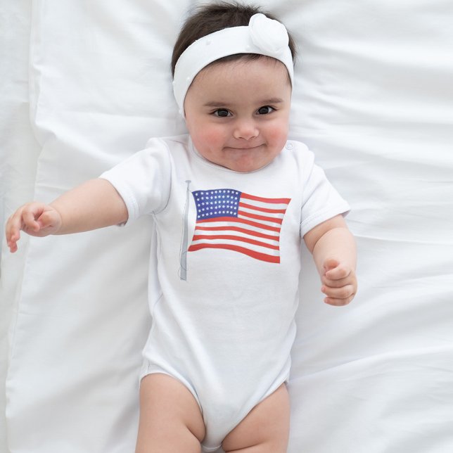 Patriotic Baby Red White och Blue Trendig T Shirt (Skapare uppladdad)