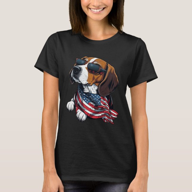 Patriotic Beagle Wearing An American Flag Patrioti T Shirt (Framsida)