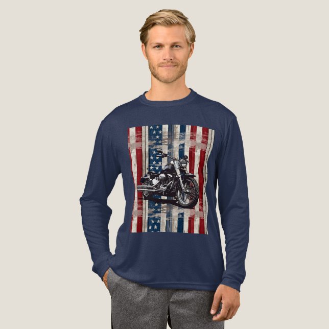 Patriotic Biker T-Shirt with Wood Grain Flag  (Hel framsida)