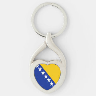 Patriotic Bosnien och Hercegovinas Flagga Keychain Twisted Heart Silverfärgad Nyckelring