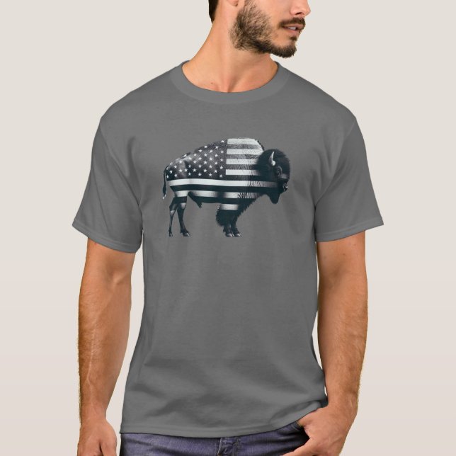 Patriotic Buffalo American Flagga T-Shirt (Framsida)
