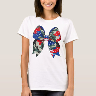 Patriotic Camouflage Bow Design - Stars och Rand T Shirt