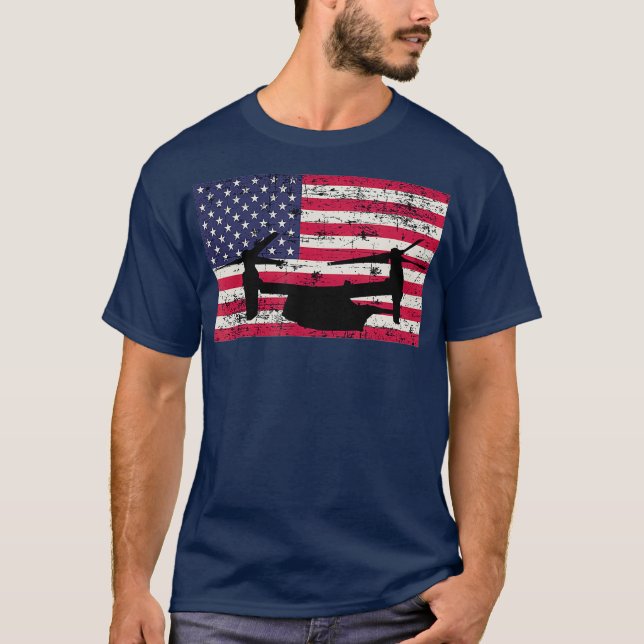 Patriotic CV22 Osprey American flag T Shirt (Framsida)