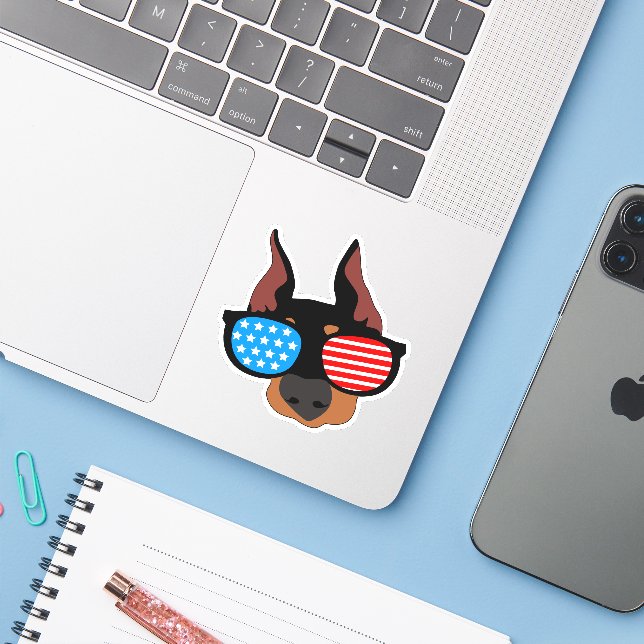 Patriotic Doberman Klistermärken (Laptop med iPhone)