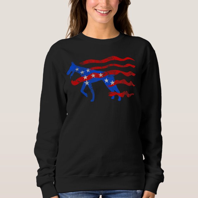 Patriotic Doberman Pinscher T Shirt (Framsida)