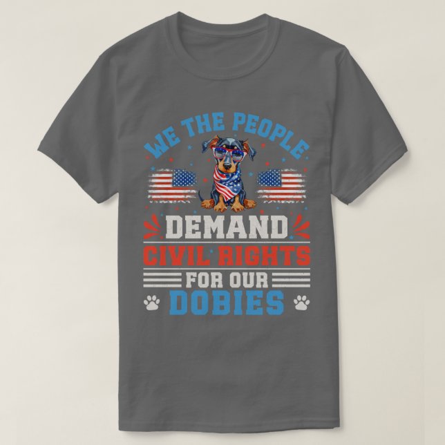Patriotic Dobie Hund 1 T Shirt (Design framsida)