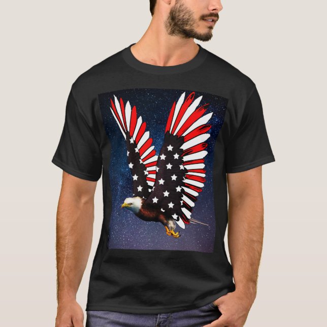 Patriotic Eagle T-Shirt – Bold American Spirit in  (Framsida)