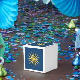 Patriotic favor box with Flag of Macedonia, Greece Presentaskar