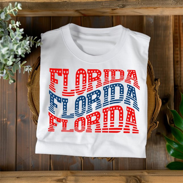 Patriotic Florida Red och Blue Boho T-Shirt (Skapare uppladdad)