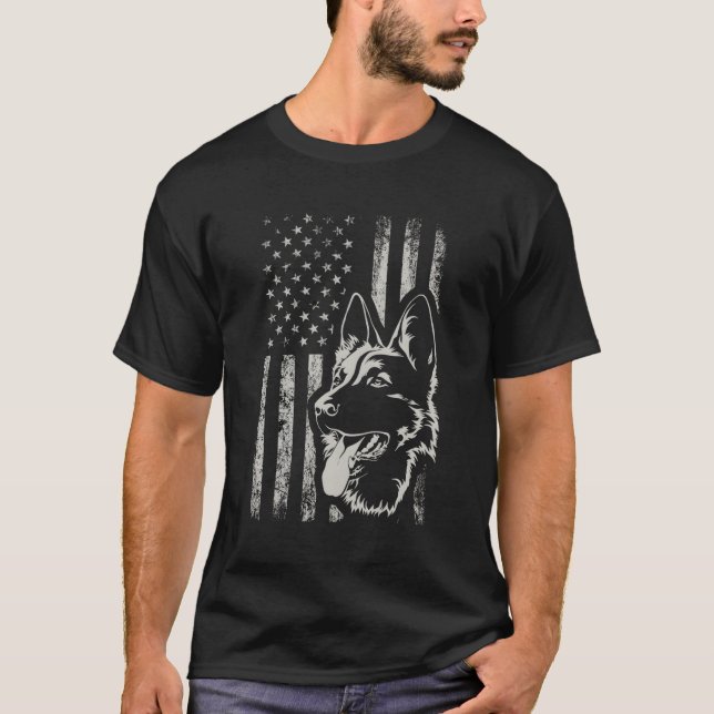 Patriotic Ger Shepherd American Flagga 4:e juli S T Shirt (Framsida)