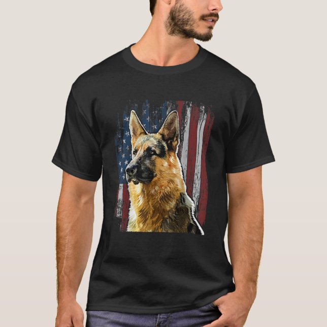 Patriotic German Shepherd American Flagga Gift M T Shirt (Framsida)
