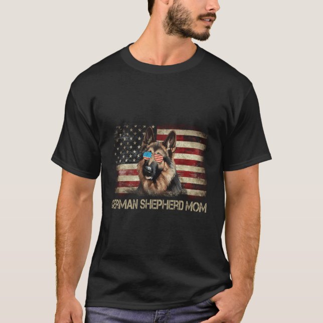 Patriotic German Shepherd Mamma Flagga Amerisa Do T Shirt (Framsida)
