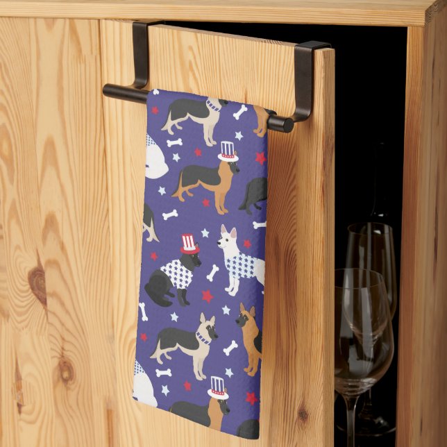 Patriotic German Shepherd Mönster Kitchen Towel Kökshandduk (Thirds Fold)