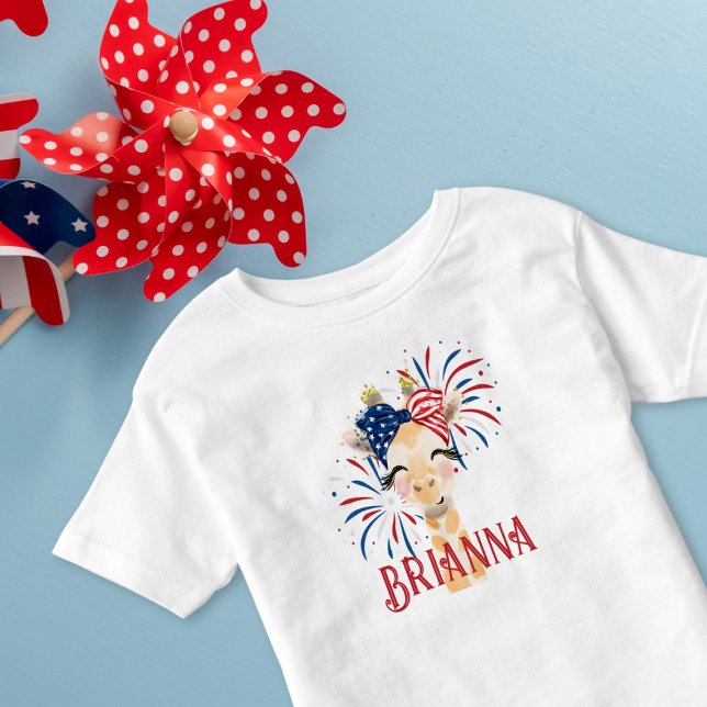 Patriotic Giraffe Red, White and Blue Personlig T Shirt (Skapare uppladdad)