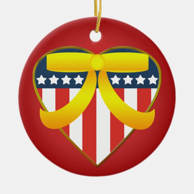 Patriotic Heart Gult Ribbon Round Ornament (Framsidan)