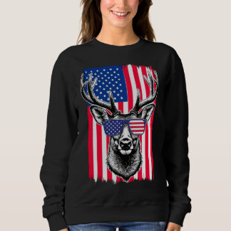 Patriotic Hjort Wearing American Flagga Sunglasses T Shirt