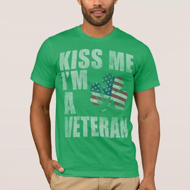 Patriotic Kiss Me jag är veteran T Shirt (Framsida)