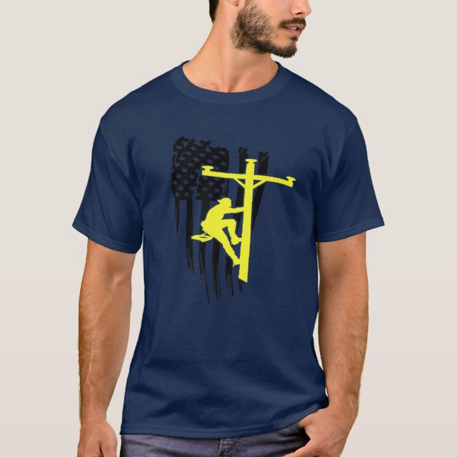 Patriotic Lineman American Flagga Electric Cable L T Shirt (Framsida)