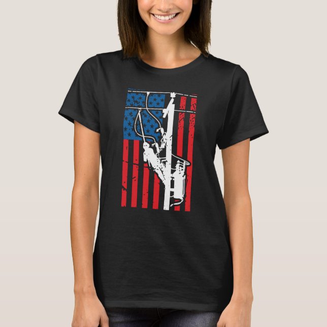 Patriotic Lineman Tools Amercia USA Flag Electrici T Shirt (Framsida)