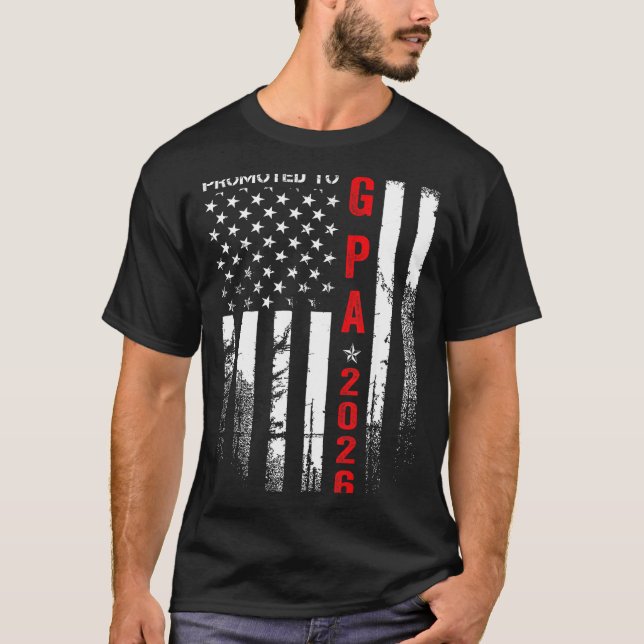 Patriotic Mens Promoted To G Pa Est 2026 First Tim T Shirt (Framsida)