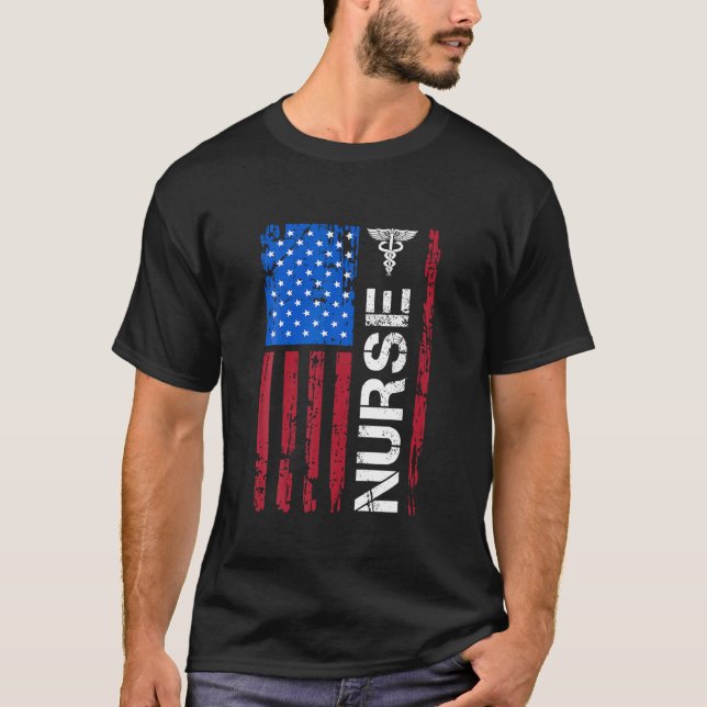 Patriotic Nurse 4:e juli Amerikanska Flagga Oberoe T Shirt (Framsida)