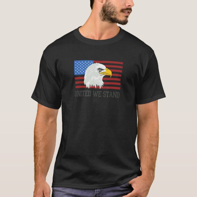 Patriotic Örn United We stand America T Shirt (Framsida)