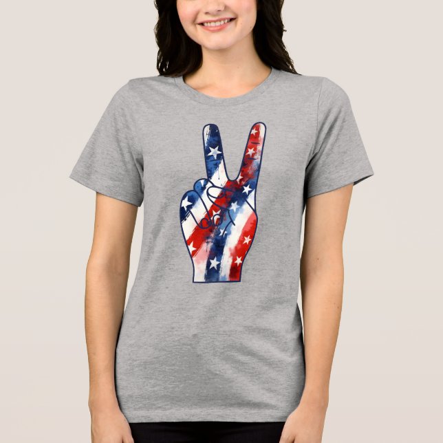 Patriotic Peace Sign Hand Wavy US Flag Pattern T Shirt (Framsida)