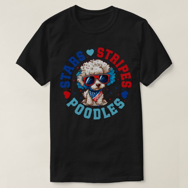 Patriotic Pudel Hund för 4 juli i Firande T Shirt (Design framsida)