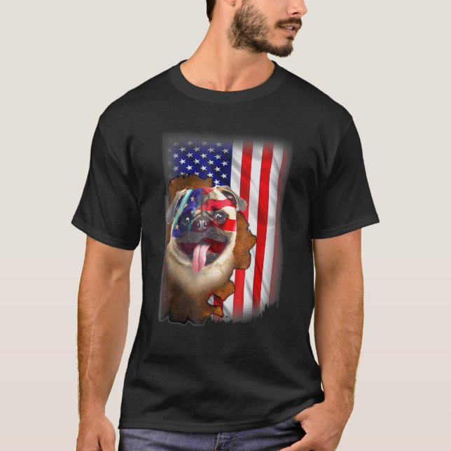 Patriotic Pug American Flagga Hund T Shirt (Framsida)
