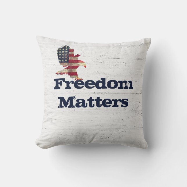 Patriotic Quote med Flagga Eagle Kudde (Framsida)