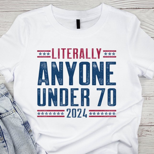 Patriotic Red, White och Blue Policy T Shirt (Skapare uppladdad)