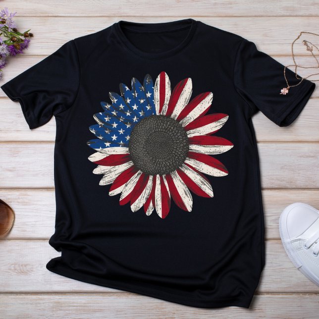 Patriotic Red, White och Blue Solros T Shirt (Skapare uppladdad)