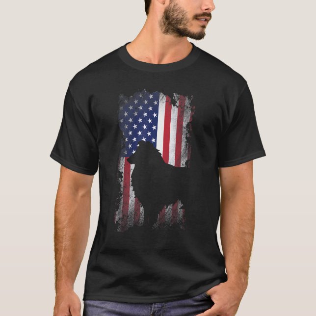 Patriotic Shetland Sheepdog American Flagga Hund T Shirt (Framsida)