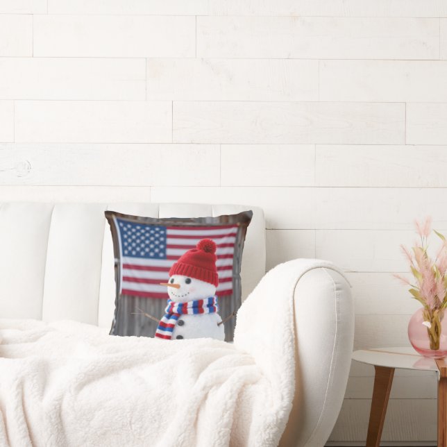 Patriotic Snowman With American Flag Kudde (Soffa)