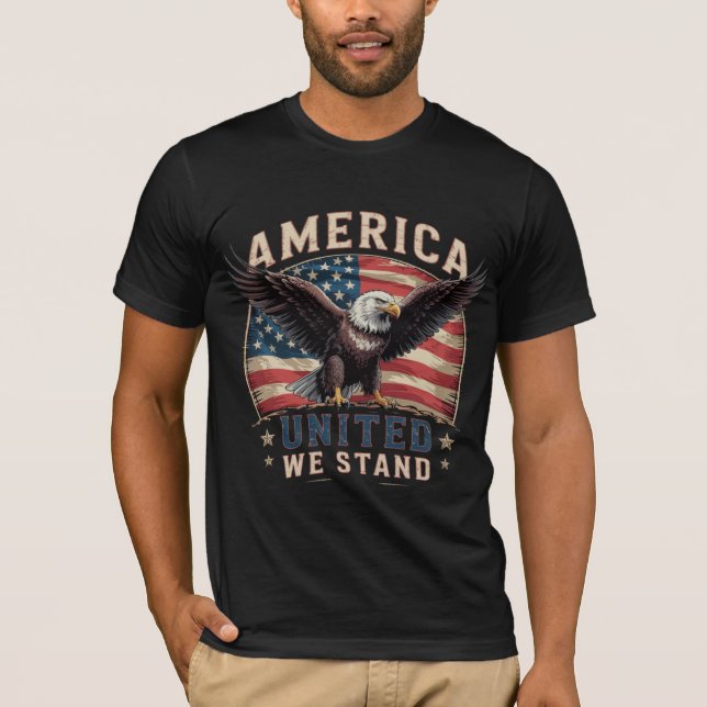 Patriotic United we stand American Flagga T-Shirt (Framsida)