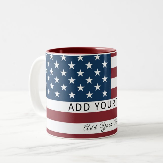 Patriotic US Flag Custom Text Name  Två-Tonad Mugg (Framsida vänster)