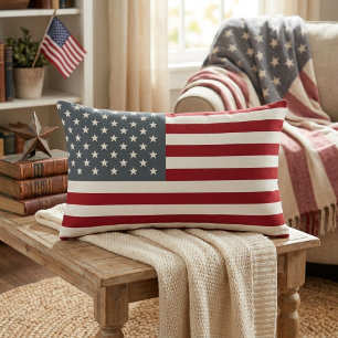 Patriotisk amerikansk flagga i rött, vitt och blåt lumbarkudde