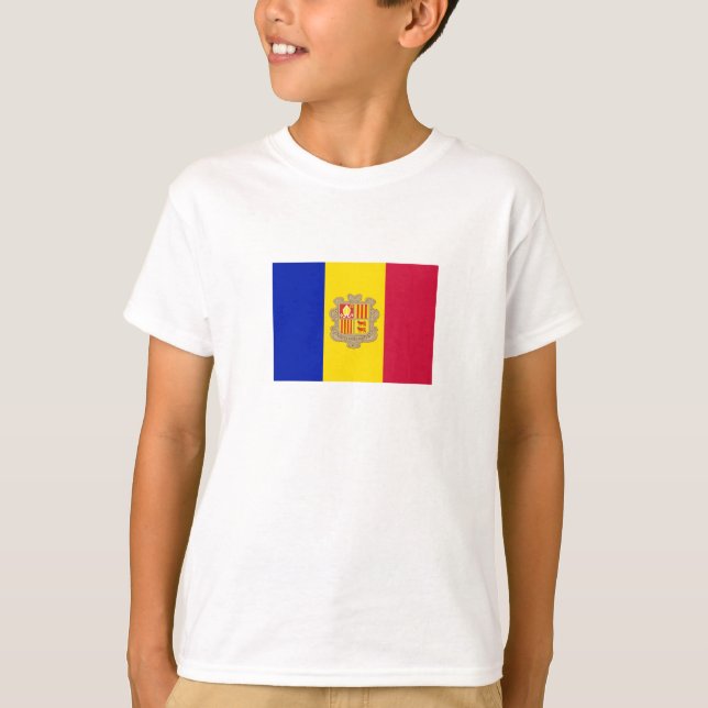 Patriotisk Andorra-flagga T Shirt (Framsida)