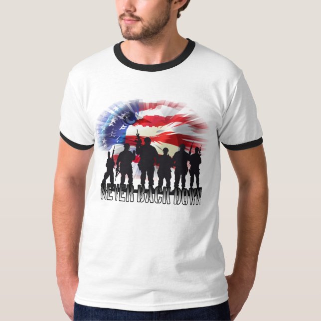 Patriotisk Backar Aldrig Tröja (Framsida)