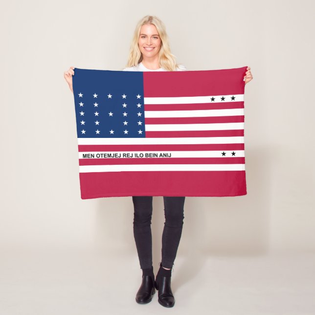 Patriotisk Bikiniatollen Flagga Fleecefilt (På plats)
